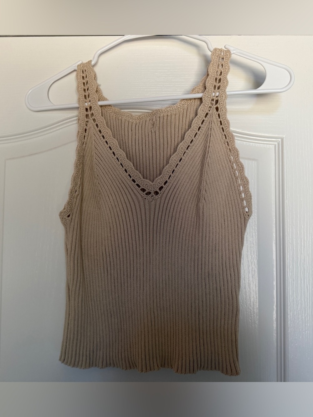 Beige Knit V-Neck Sleeveless Tank Top